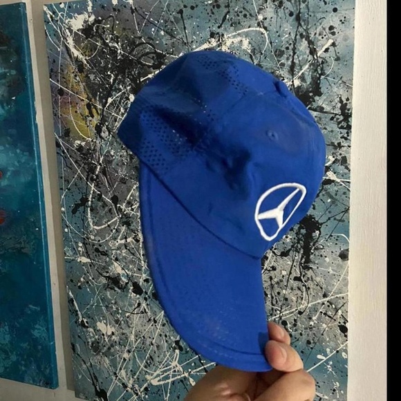 Mercedes Benz Racing Hat - Picture 5 of 6